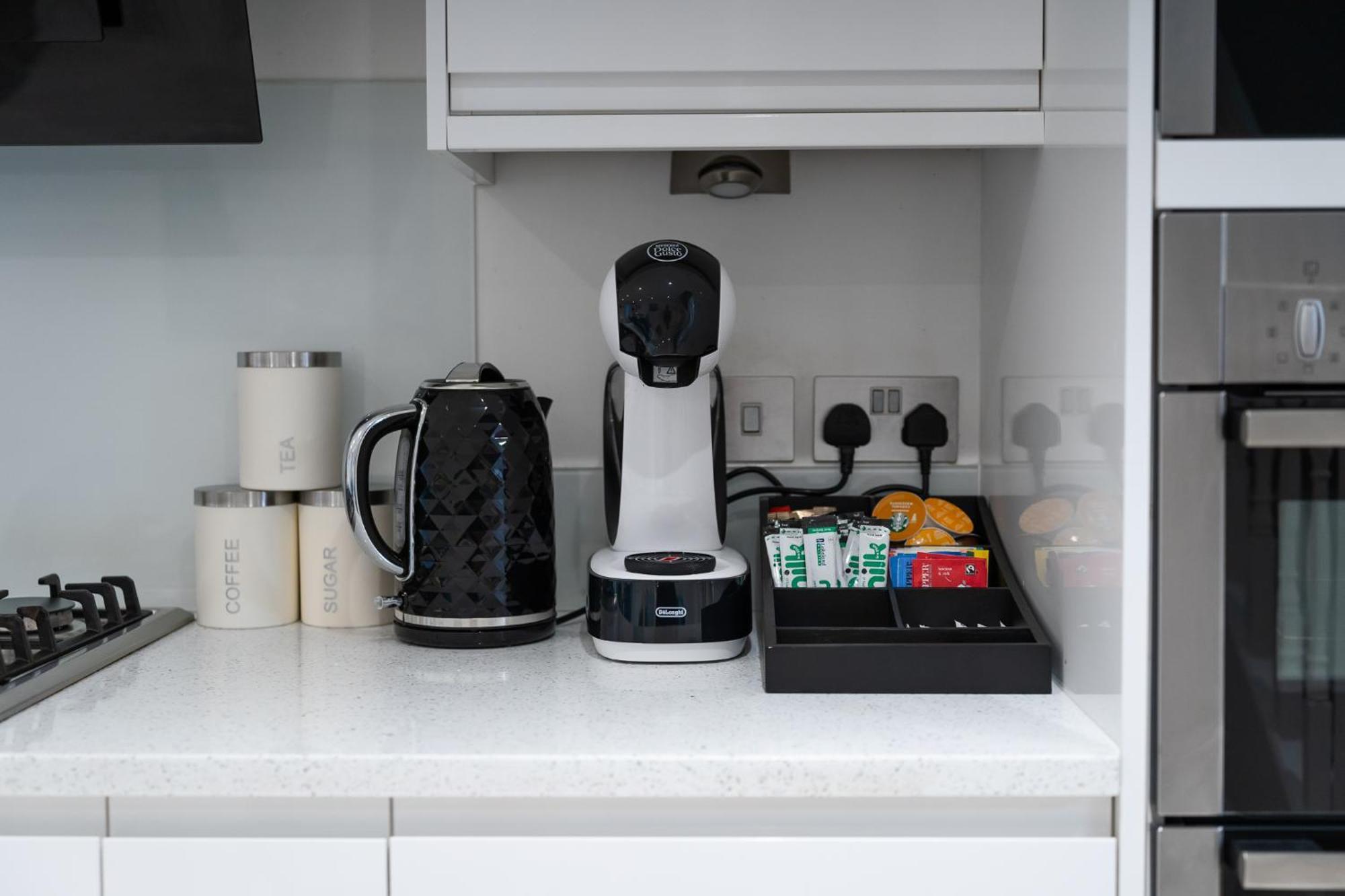Holiday home 4br 2ba House By Livestay Short Lets & Serviced Near Oxford Circus With 2 Private Patios London