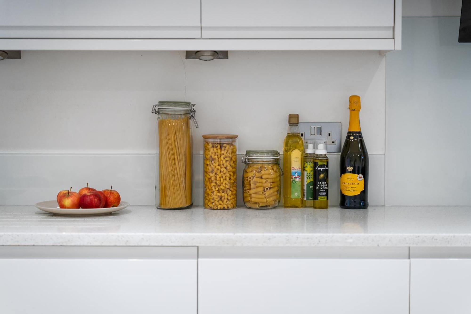 4br 2ba House By Livestay Short Lets & Serviced Near Oxford Circus With 2 Private Patios * London