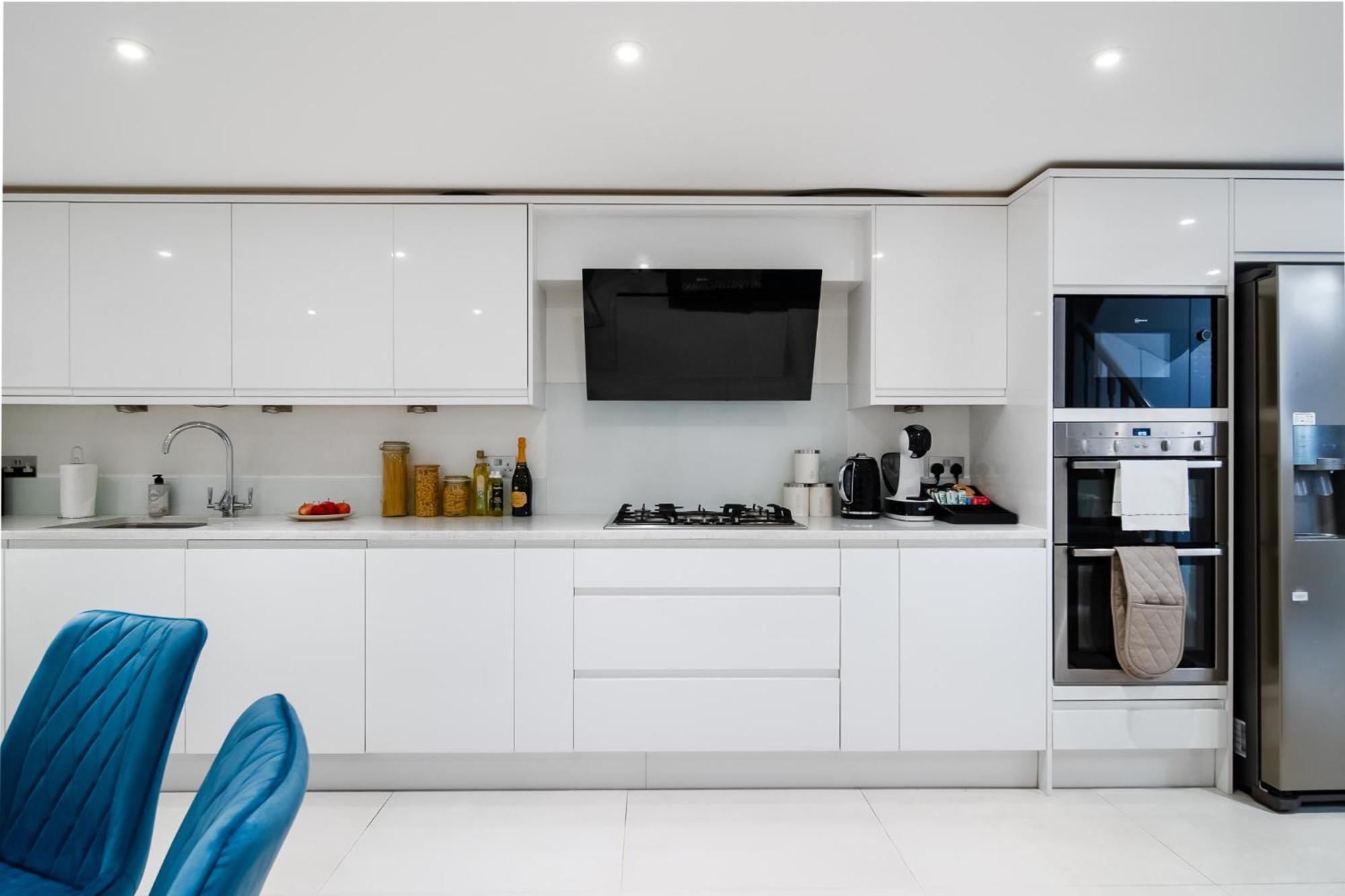 Holiday home 4br 2ba House By Livestay Short Lets & Serviced Near Oxford Circus With 2 Private Patios London